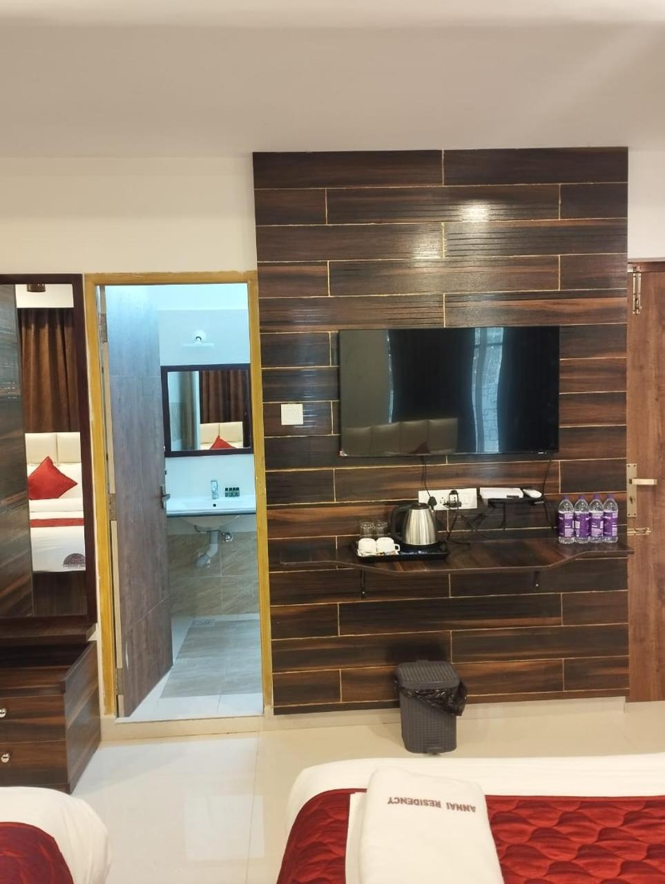Annai Residency Hotel Vellore Exterior photo